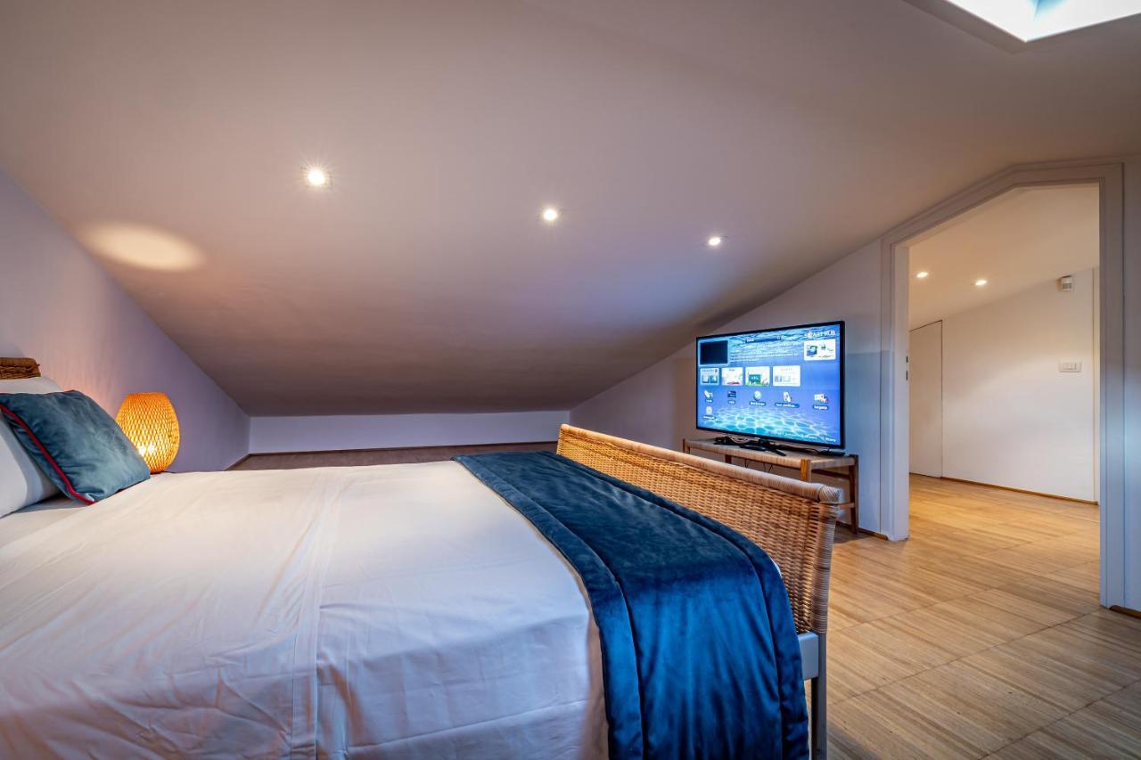 Yid Penthouse On Florence River With Parking Florença Exterior foto